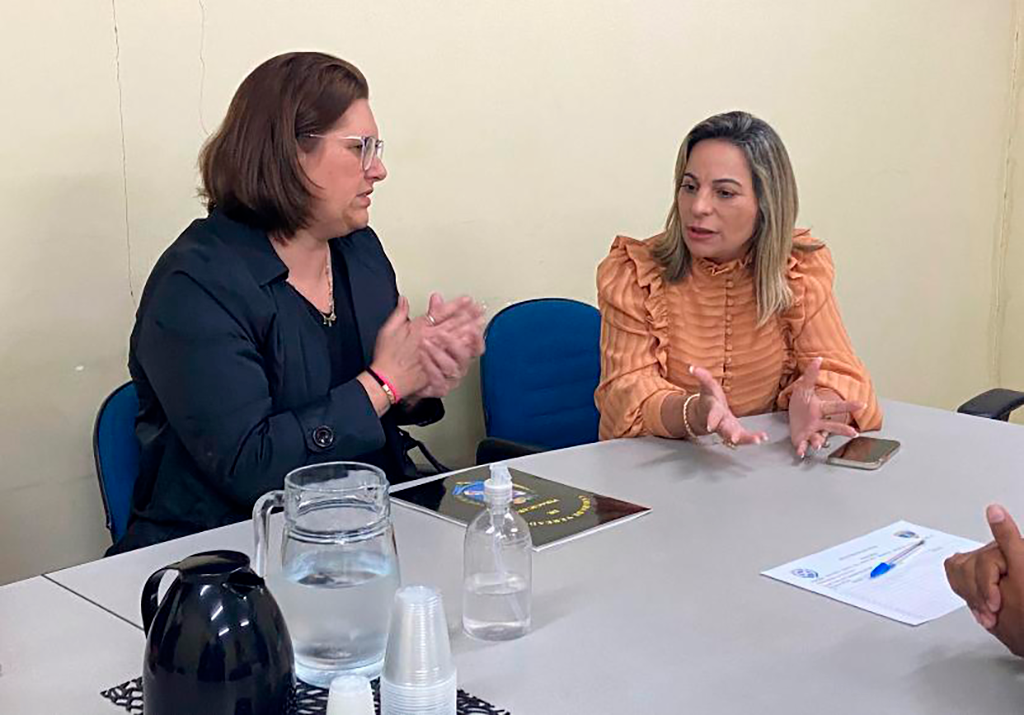 Deputada federal Katia Sastre e a vereadora Ana Pavão