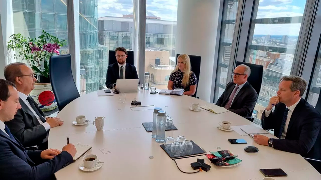 Senador Jorginho Mello quando esteve em Londres
