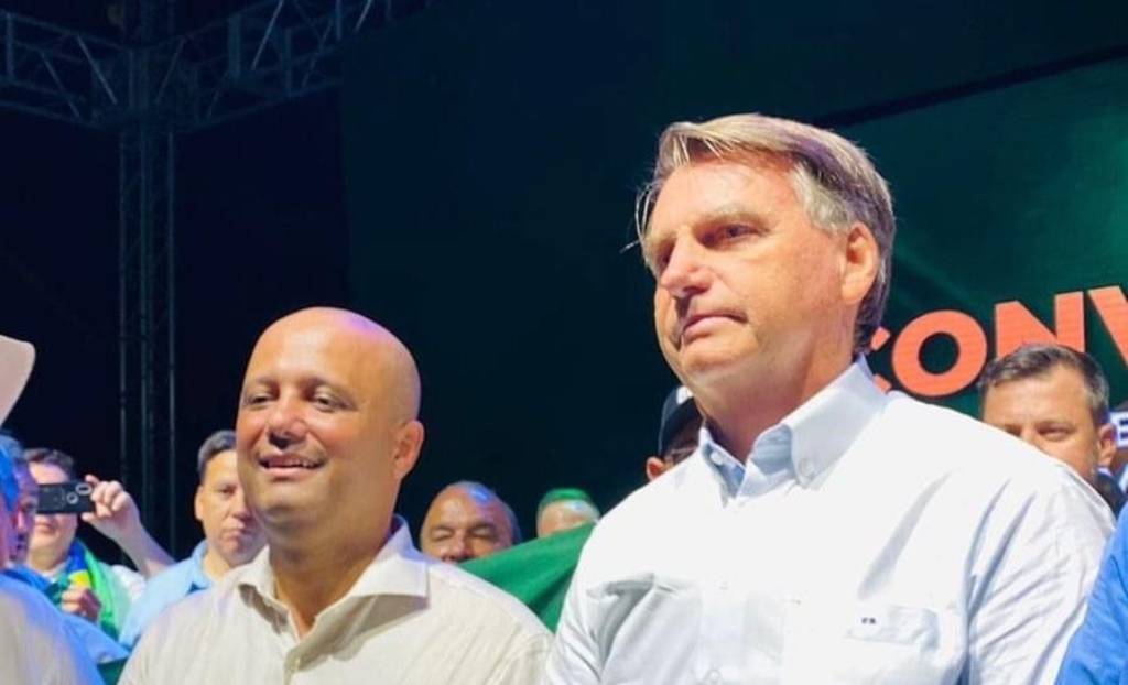 Deputado federal Major Vitor Hugo (PL-GO) e o Presidento Jair Bolsonaro (PL)