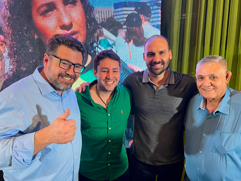Marcos Pollon, deputado João Henrique, deputado federal Eduardo Bolsonaro e Tenente Portela