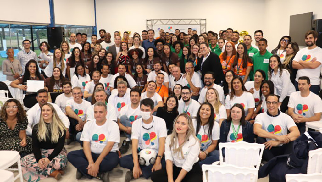 A iniciativa da empresa Suzano formou 40 jovens