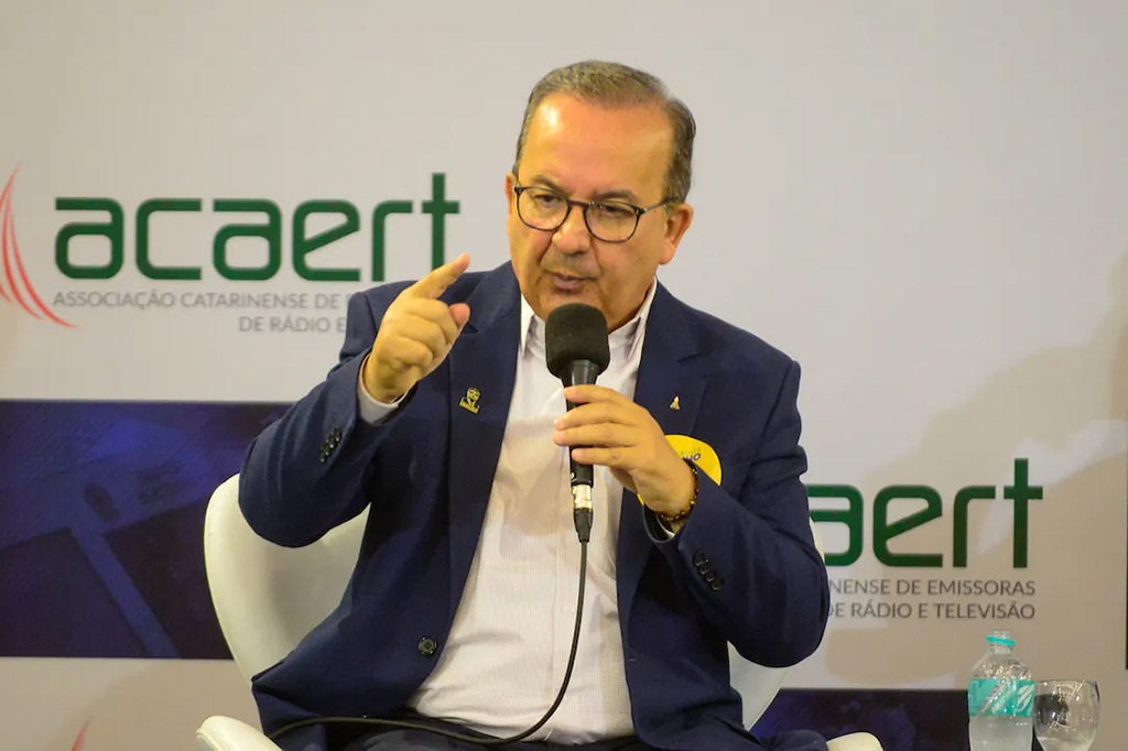 Candidato ao governo de SC, Jorginho Mello (PL)