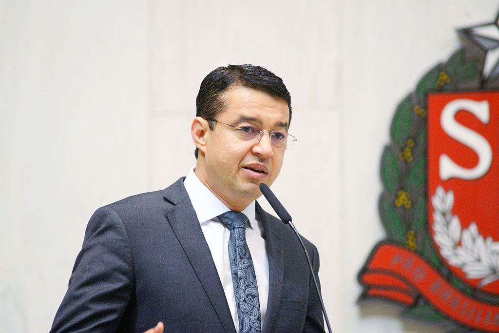 Deputado estadual Carlos Cezar (PL-SP)