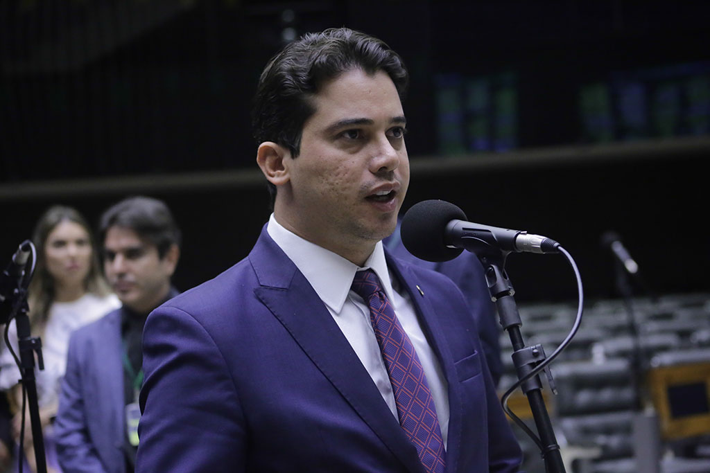 Deputado federal Júnior Mano (PL-CE)