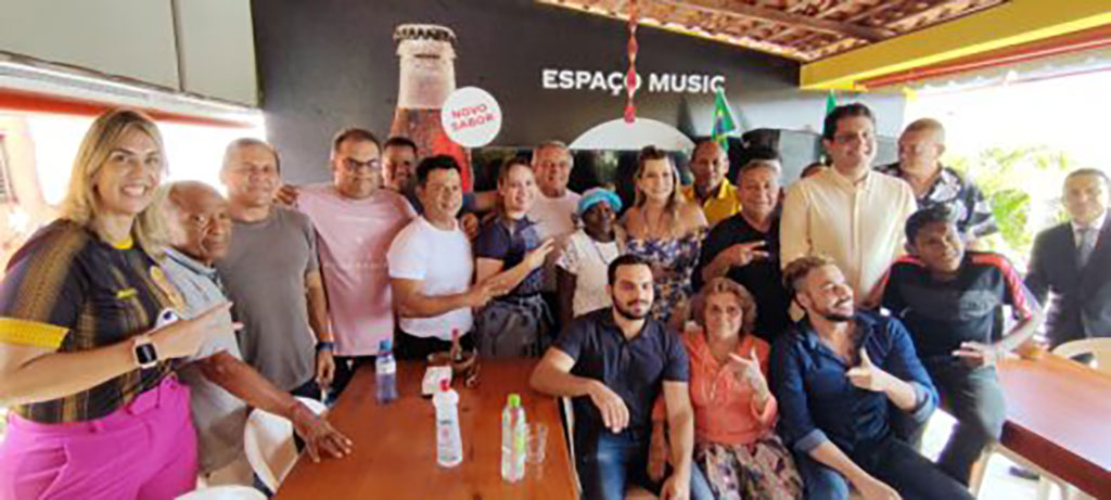 Liberais durante confraternização