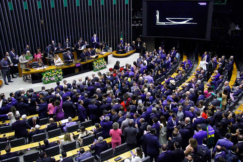 Deputados federais do PL eleitos para a 57ª legislatura da Câmara tomam posse