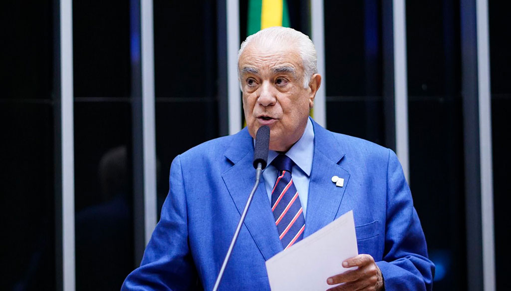 Deputado federal Antonio Carlos Rodrigues (Foto: Pablo Valadares/ Câmara dos Deputados)