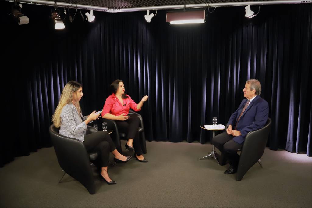 Presidente do PL, Valdemar Costa Neto durante entrevista (Foto: Augusto César / PL)