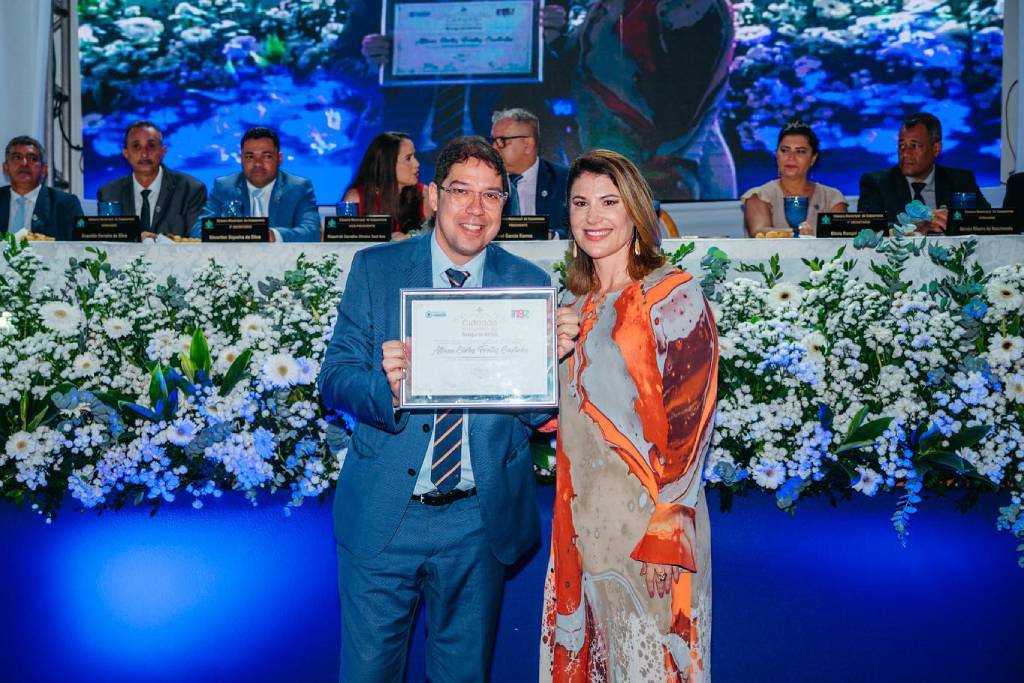 Líder do PL da Câmara, recebe título de Cidadão Honorário de Saquarema