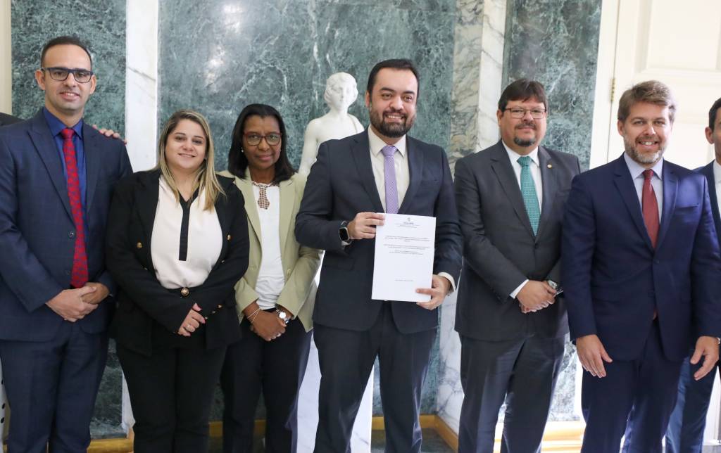 Cláudio Castro: 'Não estamos investindo apenas nas Residências Inclusivas, mas sim na qualidade de vida de jovens e adultos que foram abandonados' (Foto: Rafael Campos)