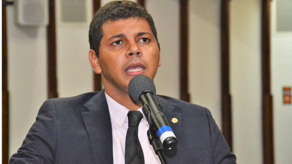 Deputado estadual Dr. Diego Castro (PL-BA)