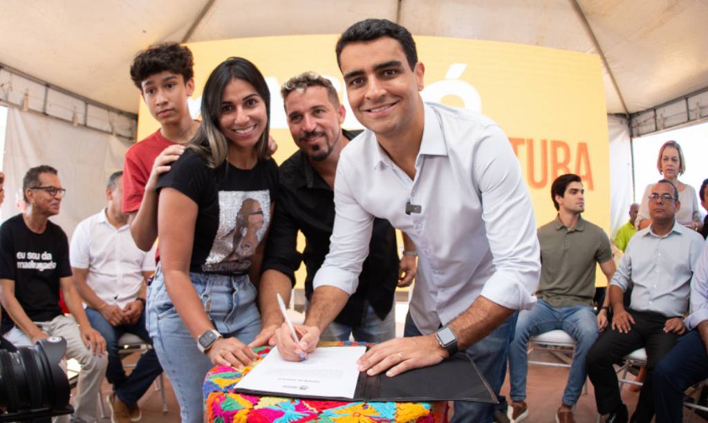 Prefeito JHC autorizou os investimentos para garantir melhorias na infraestrutura do São Jorge (Foto: Juliete Santos / Secom Maceió)