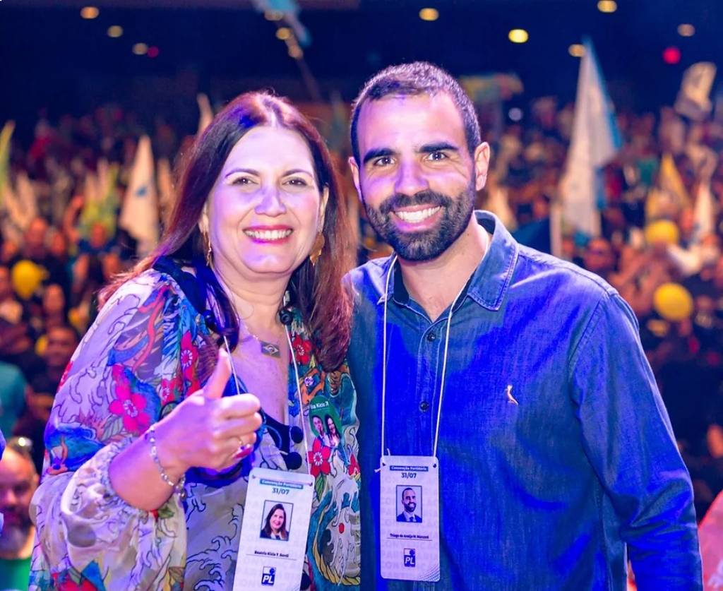 Deputado Distrital e Secretário Geral do PL-DF, Thiago Manzoni, e a Deputada Federal e Presidente do PL-DF, Bia Kicis