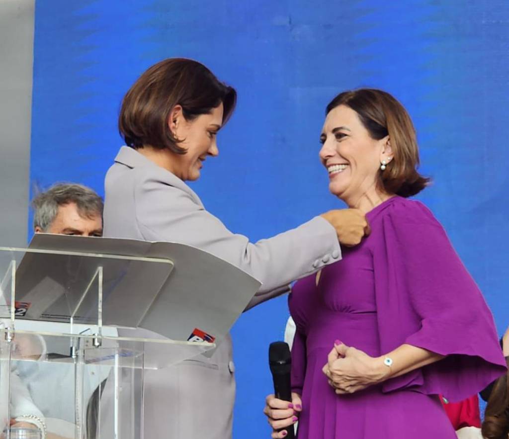 Presidente nacional do PL Mulher, Michelle Bolsonaro e a presidente do PL Mulher de SP, deputada Rosana Valle