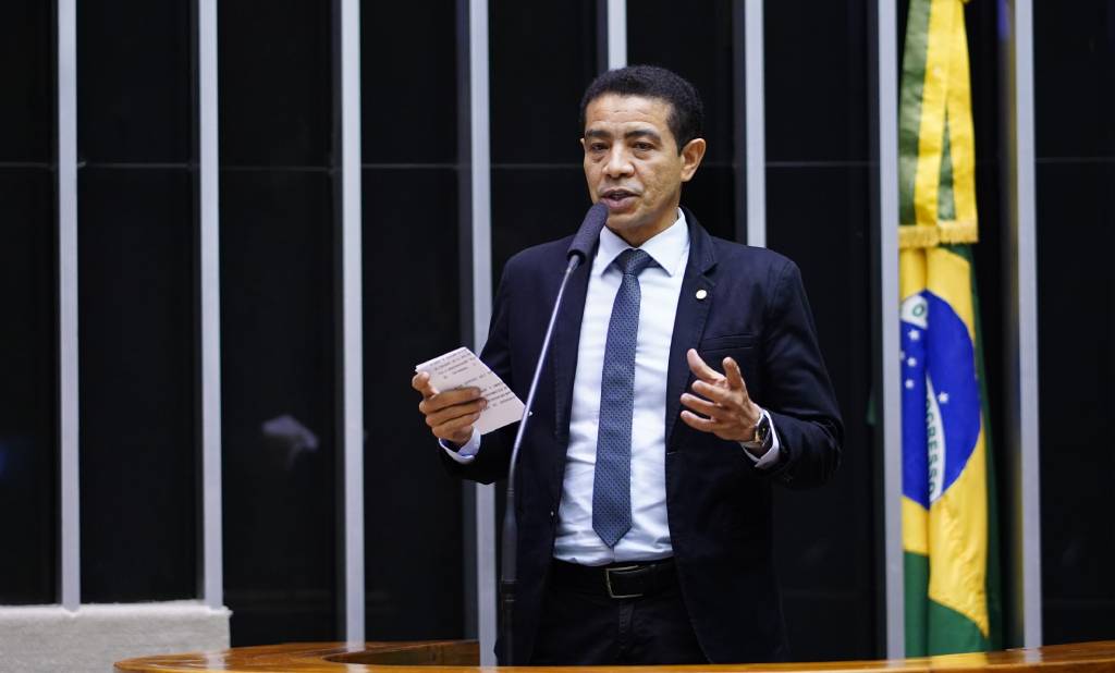 Deputado Pastor Gil (PL-MA)