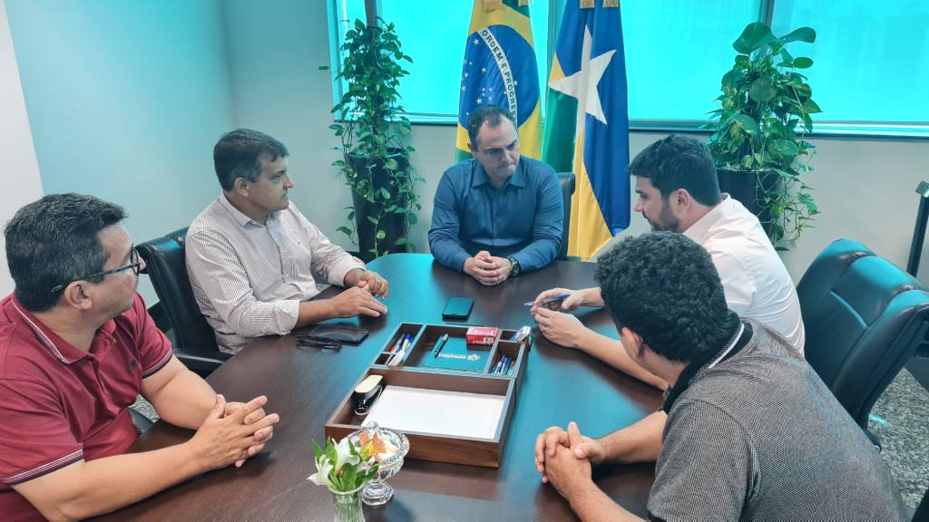 O objetivo do encontro foi apresentar as potencialidades da região e fortalecer os laços com o governo estadual para o desenvolvimento empresarial e social - Foto: Marcos Júnior