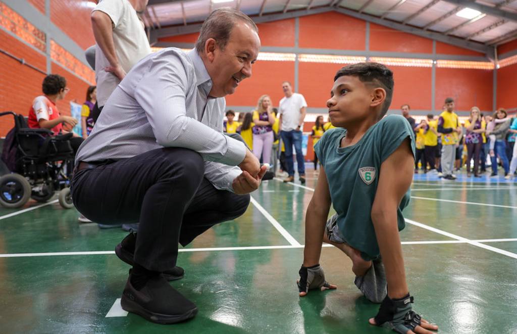 Governador autoriza nomeação de candidatos aprovados no concurso da Fundação Catarinense de Educação Especial (Foto: Roberto Zacarias / Secom)