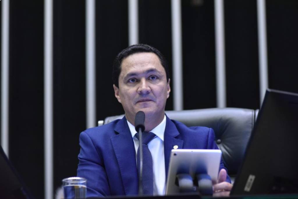 Deputado André Ferreira (PL-PE) - Foto: Zeca Ribeiro / Câmara dos Deputados