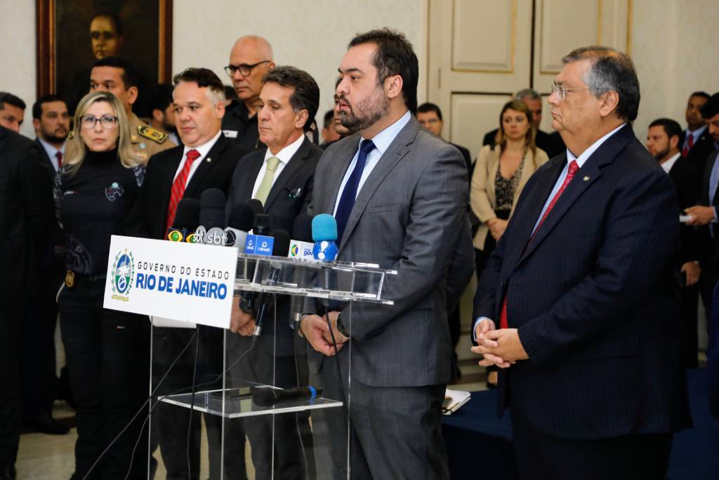 O governador Cláudio Castro e o ministro da Justiça e Segurança Pública, Flávio Dino, se reúnem e reforçam parceria com o patrulhamento da Força Nacional nas rodovias federais. (Ernesto Carriço)
