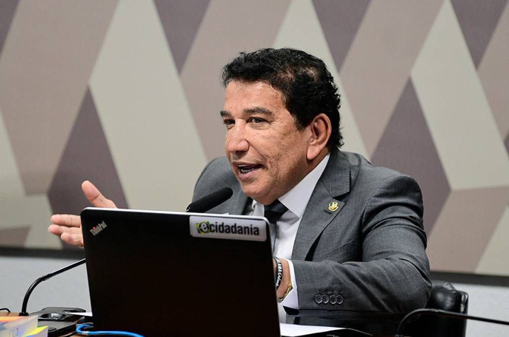 Senador Magno Malta (PL-ES), relator na comissão, aprovou o texto que veio da Câmara dos Deputados – Foto: Pedro França/Agência Senado