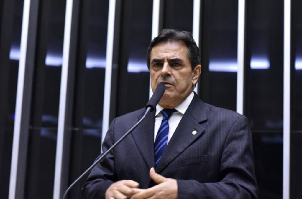 O autor da proposta, deputado Domingos Sávio (PL-MG) - Foto: Zeca Ribeiro/Câmara dos Deputados