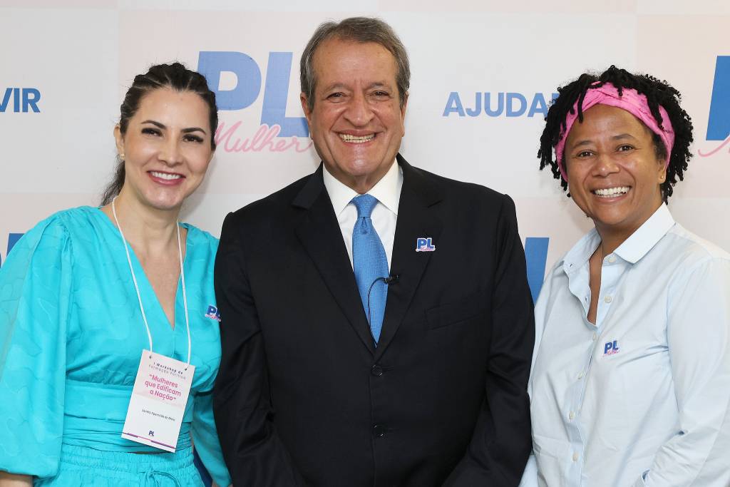 Sandra Aparecidade de Melo, Presidente Valdemar, deputada Silvia Cristina (Foto: Beto Barata/ PL)