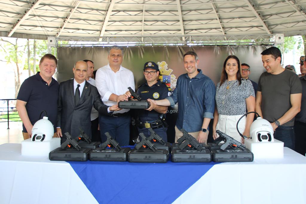SSP atende a pedido de Carlos Cezar(PL-SP) e entrega 80 armas à GCM de Tatuí