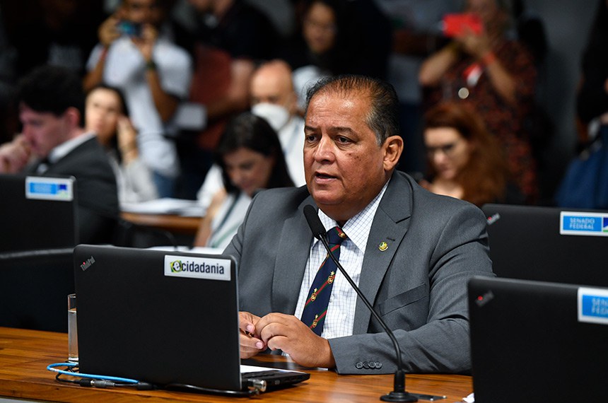 Eduardo Gomes manteve o texto da Câmara, com emendas apenas de redação – Foto: Roque de Sá/Agência Senado