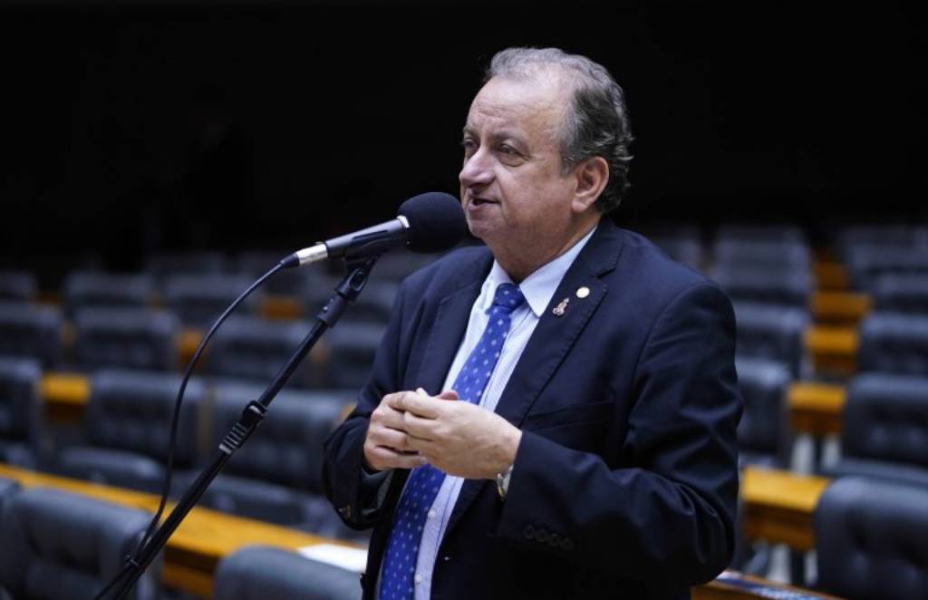 Deputado federal Miguel Lombardi (Foto: Pablo Valadares / Câmara dos Deputados)