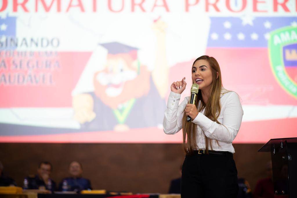 Deputada Débora Menezes (PL-AM) - Foto: Divulgação Assessoria de Comunicação da Deputada
