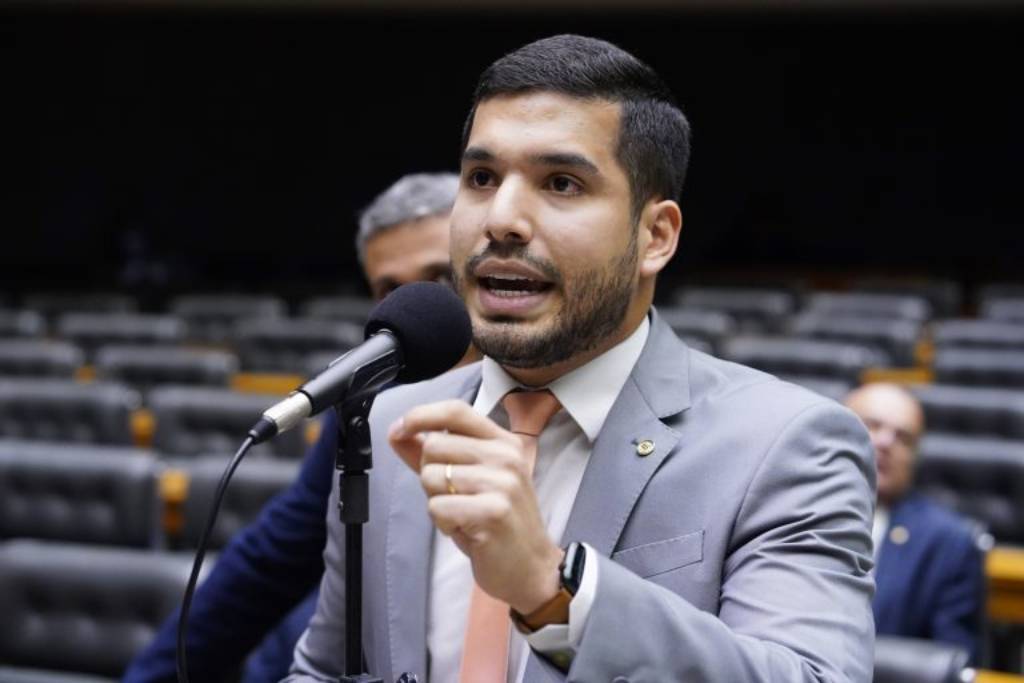 Deputado André Fernandes (PL-CE) - Foto: Pablo Valadares / Câmara dos Deputados