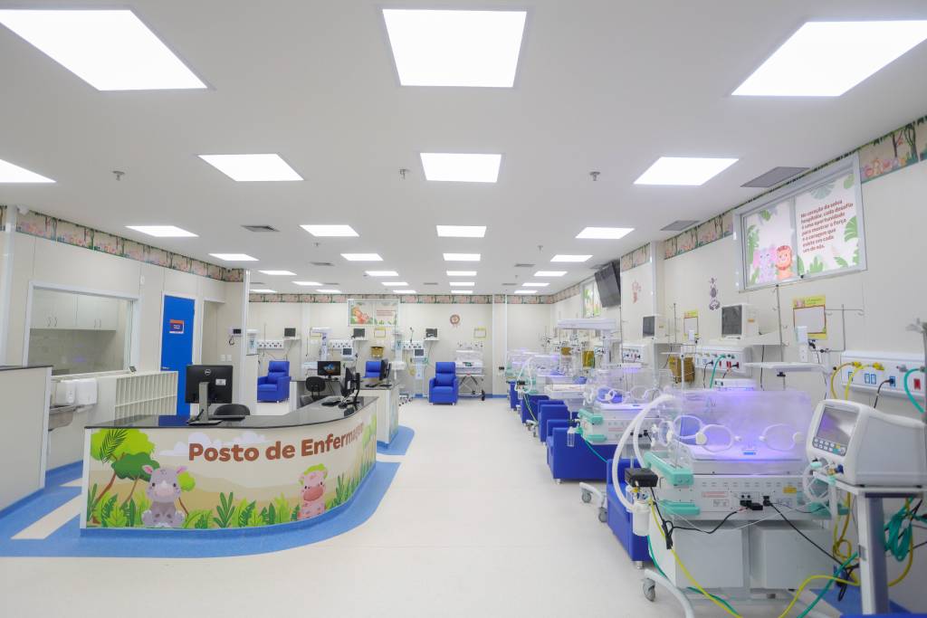 Nova UTI Neonatal do Hospital Municipalizado Adão Pereira Nunes ganha equipamentos de última geração – Foto: (Rafael Wallace)