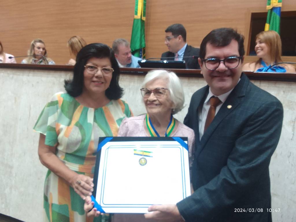 Deputado estadual Netinho Guimarães (PL-SE) homenageia Maria Estela Guimarães Santos - Foto: Divulgação/Assessoria de Imprensa do Deputado