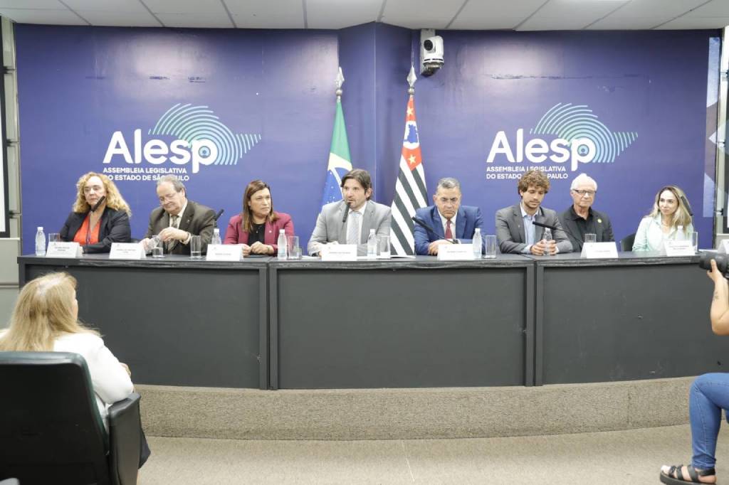 Presidente da Alesp, Deputado André do Prado (PL-SP) participa da abertura da campanha Abril Marrom - Foto: Divulgação Site do Deputado