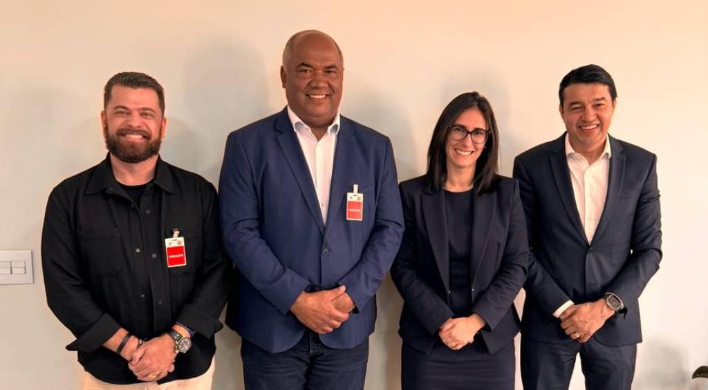 Deputado Carlo Cezar (PL-SP) busca recursos estaduais para a área de infraestrutura em Hortolândia - Foto: Da Assessoria do deputado Carlos Cezar