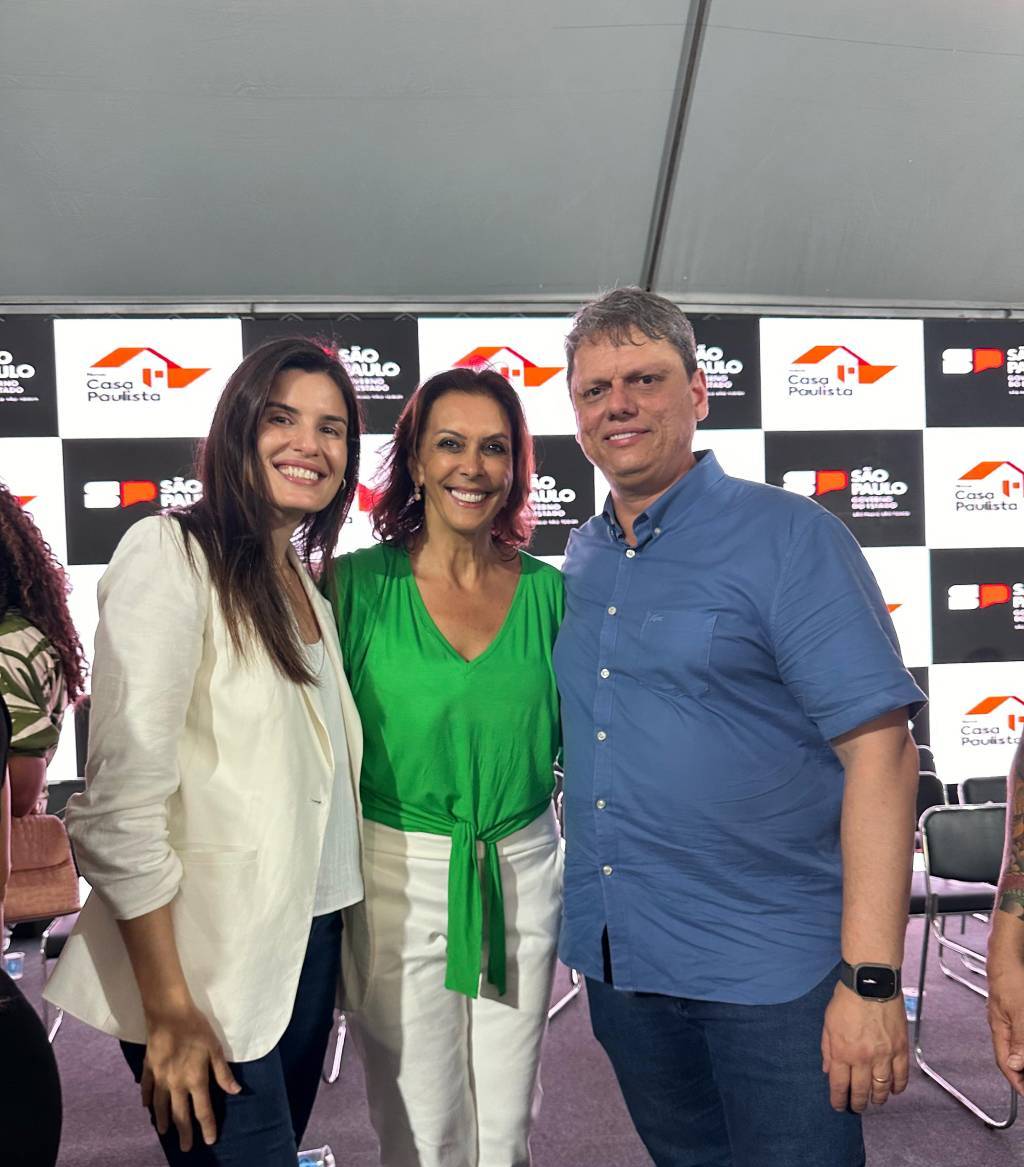 A deputada Dani Alonso (PL-SP), a presidente do PL Assis, Telma Spera e o Governador de São Paulo Tarcísio de Freitas – Foto: Divulgação/ Da Assessoria da deputada Dani Alonso/ Alesp