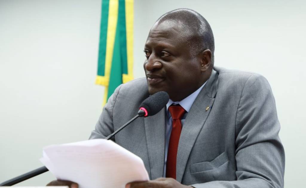 Deputado Helio Lopes (PL-RJ): "camelôs usam o pix; vai acontecer o mesmo com a inteligência artificial" – Foto: Mário Agra/Câmara dos Deputados