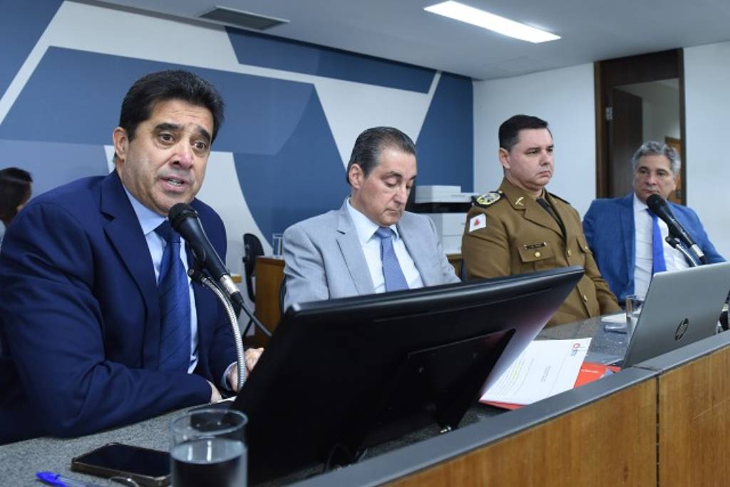 O deputado Sargento Rodrigues (PL-MG) defende um incremento de 41,6% da remuneração de PMs para recuperar perdas iniciadas em 2015 - Foto: Guilherme Bergamini