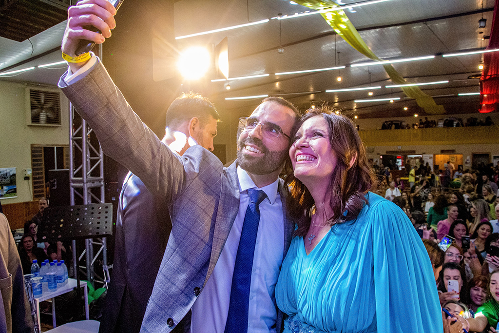 Deputado Thiago Manzoni (PL-DF) e a Deputada Federal Bia Kicis (PL-DF) – Foto: Divulgação/Assessoria de Imprensa do Deputado