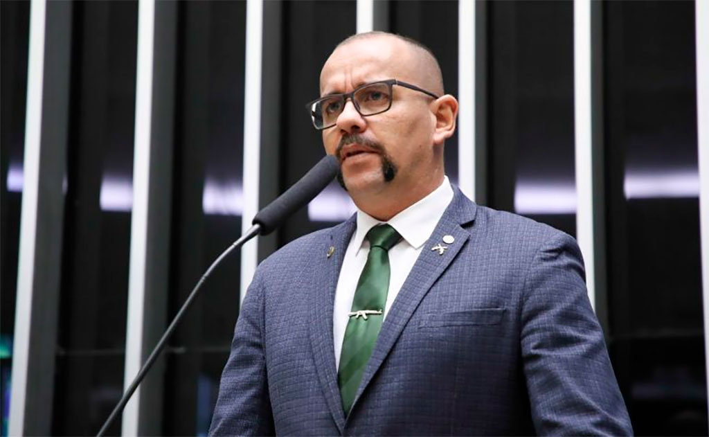 Relator, deputado Sargento Gonçalves (PL-RN), recomendou a aprovação da proposta, com mudanças - Foto: Mario Agra / Câmara dos Deputados