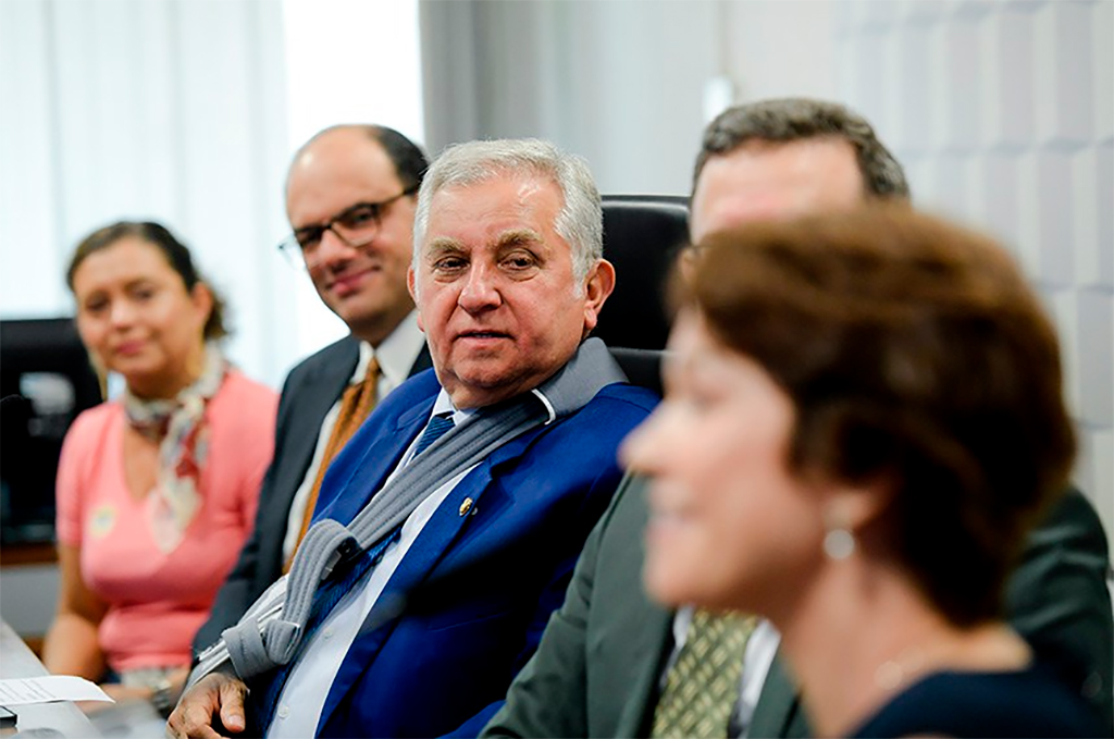 Autor dos projetos apensados, Izalci presidiu a audiência que ele solicitou - Foto: Saulo Cruz/Agência Senado