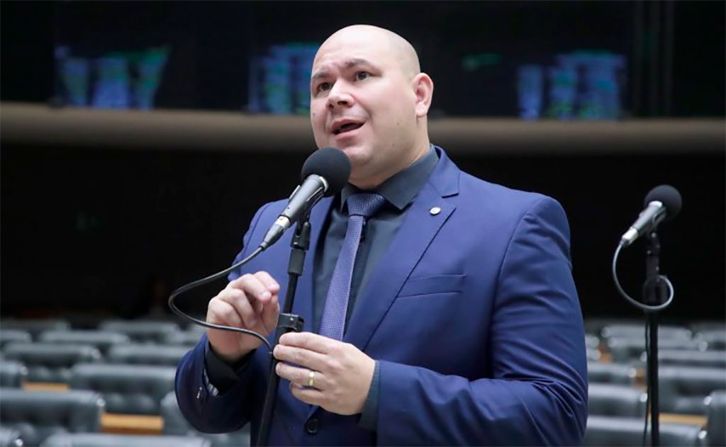 Deputado Abilio Brunini (PL-MT): falta transparência nos programas habitacionais – Foto: Mario Agra / Câmara dos Deputados
