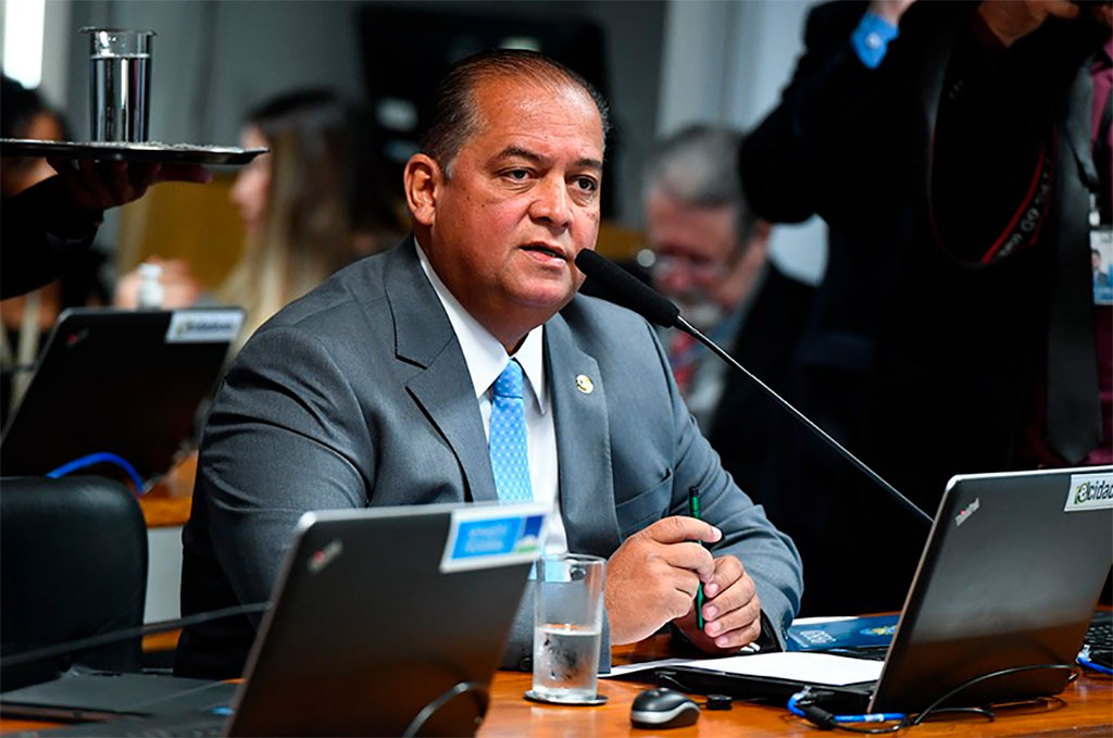 No seu relatório, Eduardo Gomes (PL-TO) apresentou texto alternativo à proposta original – Foto: Saulo Cruz/Agência Senado