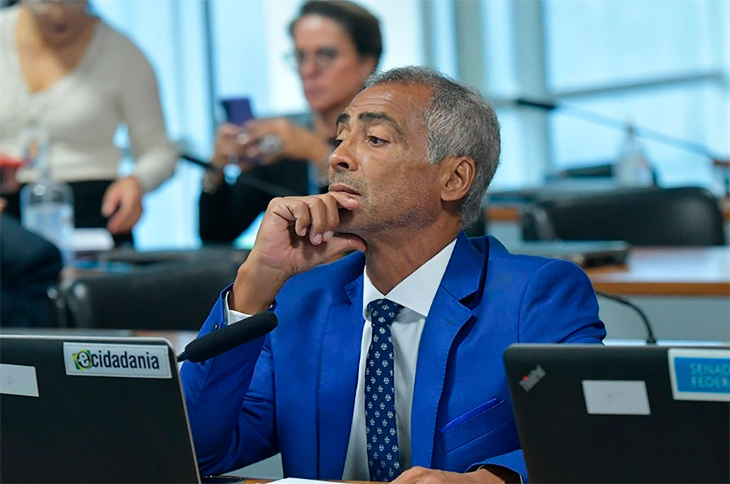 Senador Romário (PL-RJ), relator: símbolo internacional ilustra melhor a diversidade das pessoas com deficiência – Foto: Geraldo Magela/Agência Senado