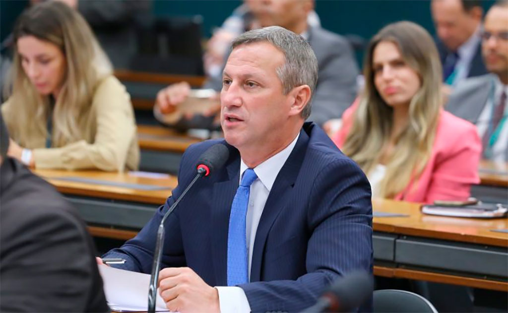 Relator, deputado Sanderson (PL-RS): é preciso dar condições dignas de trabalho aos agentes socioeducativos - Vinicius Loures / Câmara dos Deputados