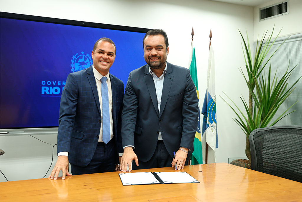 Felipinho Ravis toma posse como novo secretário de Trabalho e Renda - Fonte: Neemias Souza