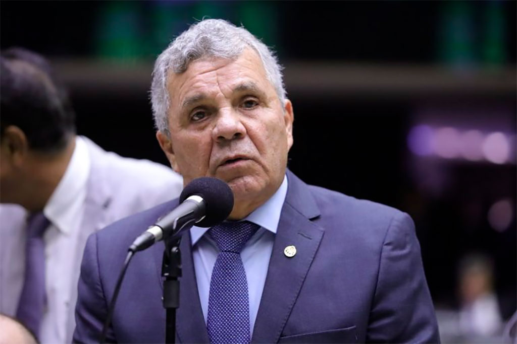 Autor da proposta, o deputado Alberto Fraga (PL-DF) – Foto: Mário Agra/Câmara dos Deputados