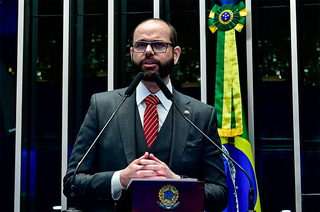 Ao falar em Plenário, Jorge Seif (PL-SC) agradeceu a aprovação da matéria – Foto: Waldemir Barreto/Agência Senado