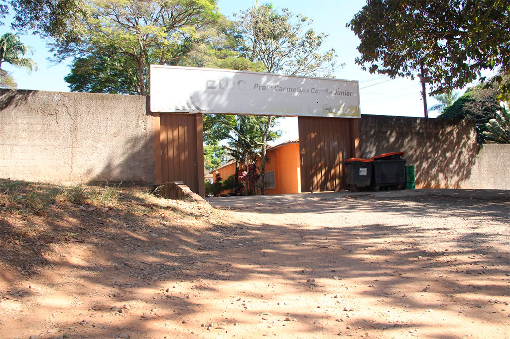 Autorizado início de obras de pavimentação no Colégio Agrícola - Foto: divulgação/ Da Assessoria do deputada Delegada Graciela