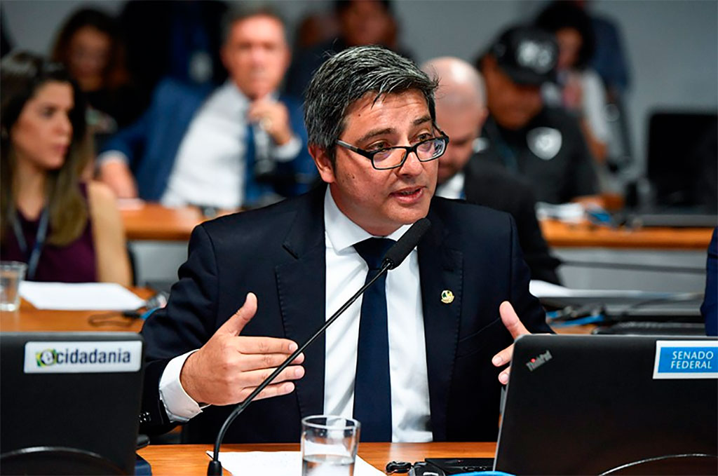 Para o autor do pedido de oitivas, senador Carlos Portinho (PL-RJ), é preciso compreender as transações das empresas de apostas – Foto: Roque de Sá/Agência Senado